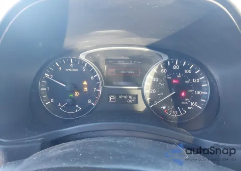 2015 Nissan Pathfinder Platinum из США, поврежденный, VIN 5N1AR2MM5FC605248